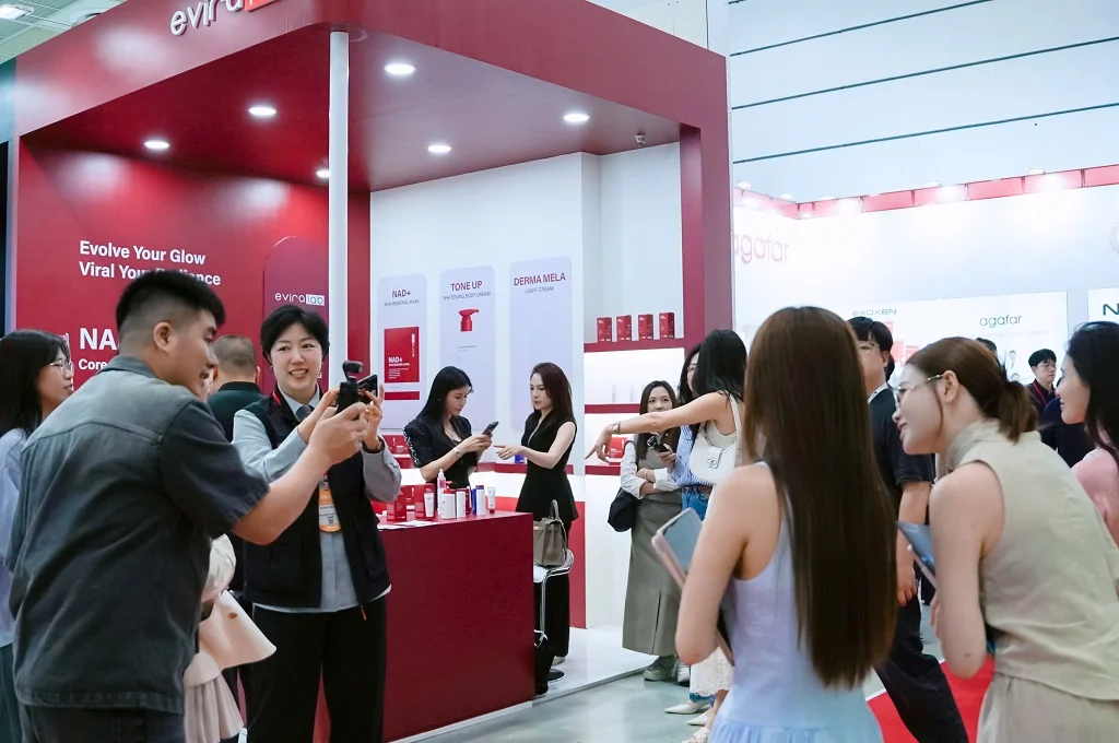 Gặp gỡ đối tác tại InterCHARM Korea